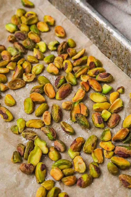 Roasted Pistachios: The Perfect Crunchy & Nutritious Snack